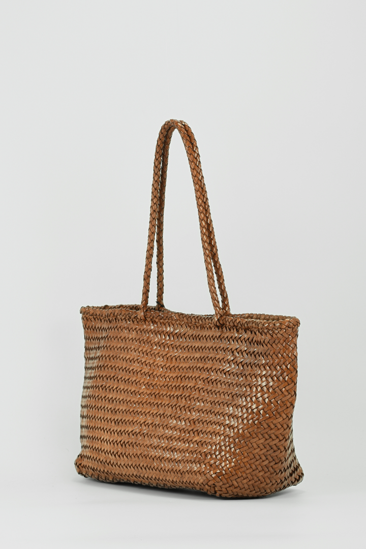 Amora-Chestnut