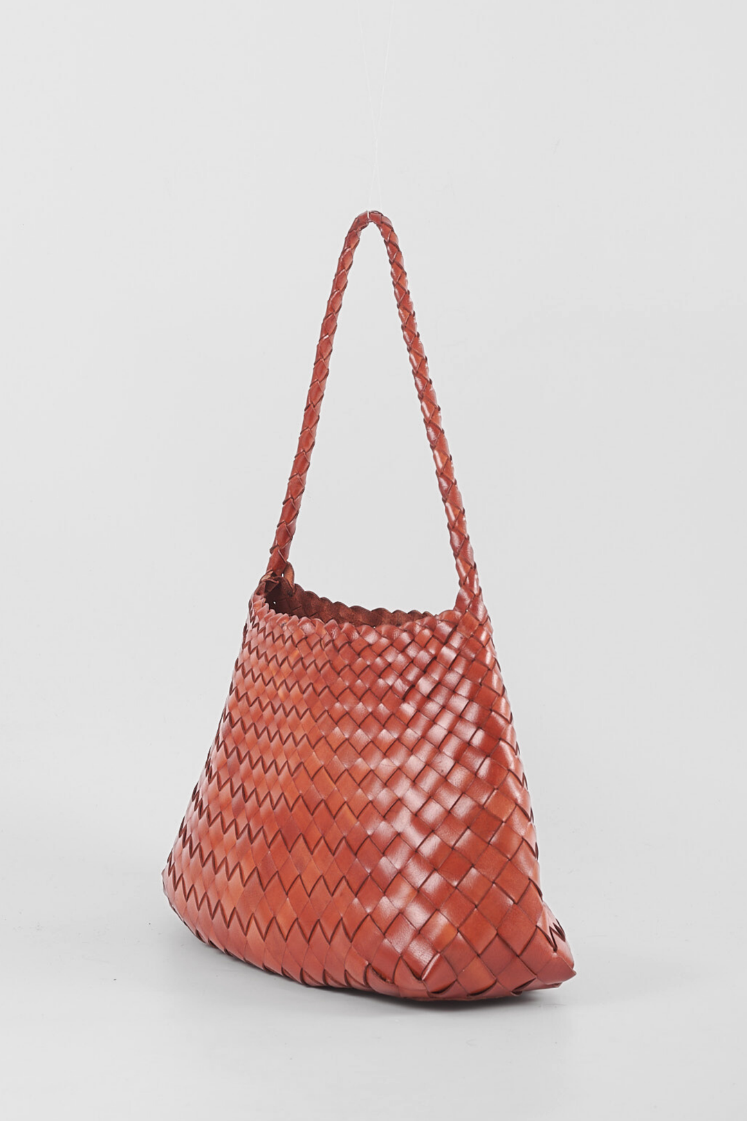 Selina Woven Shoulder Bag - Tan