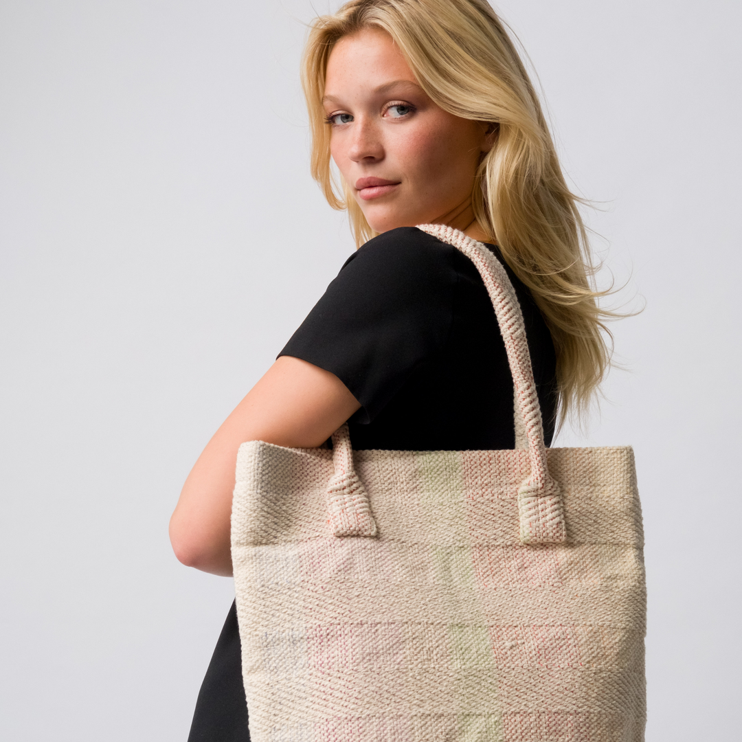 Gul Tote Bag