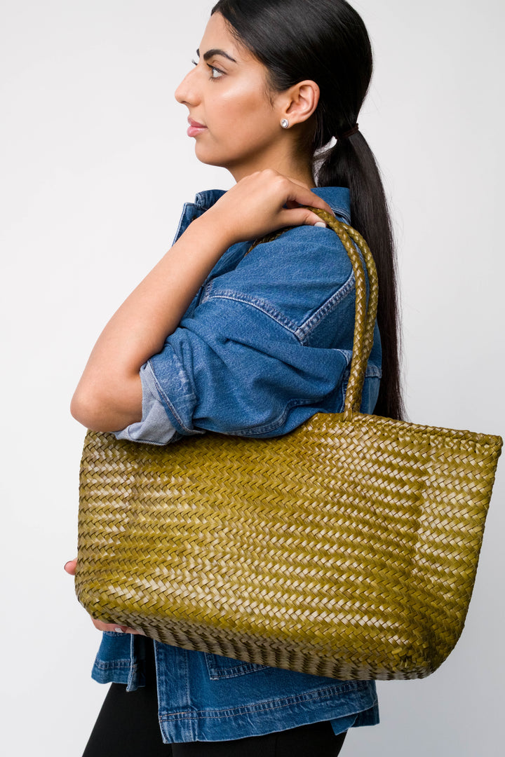 Amora Woven Shoulder Bag- Bamboo Green
