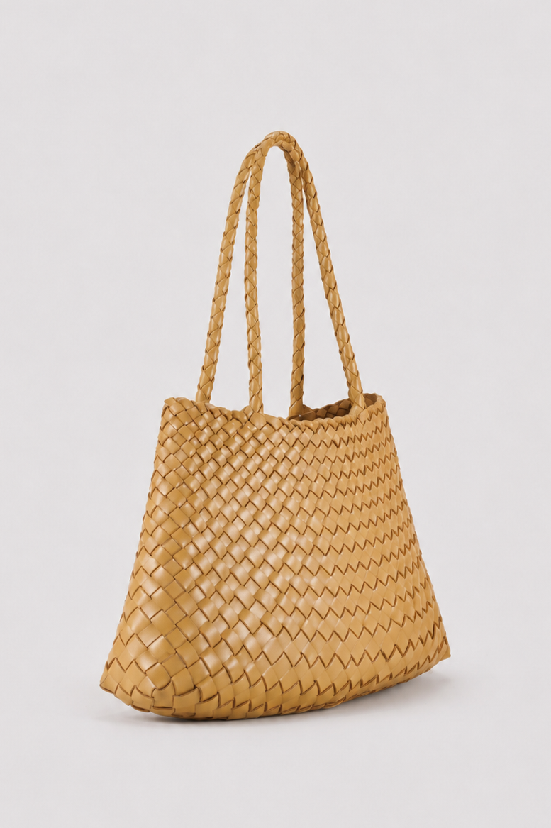 Selina Woven Base
