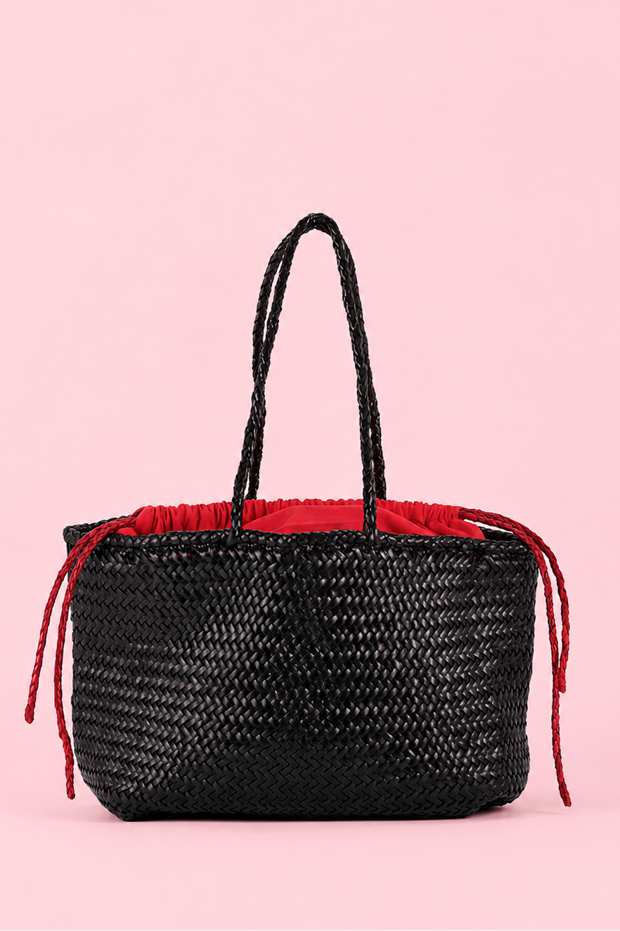 Amora with Red insert