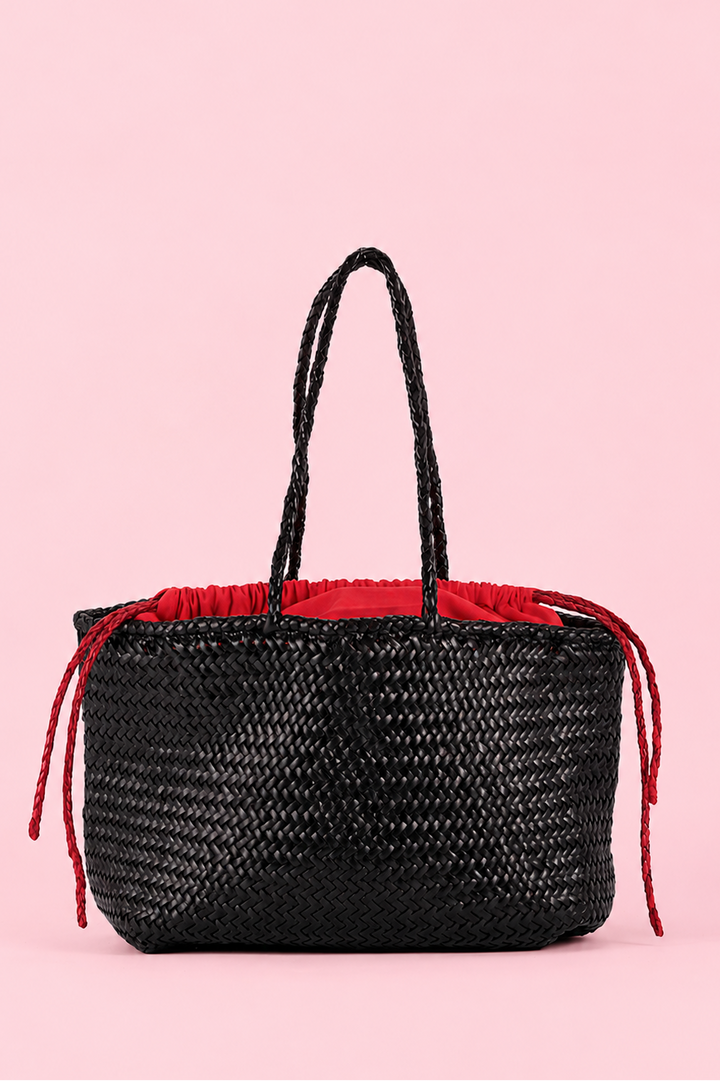 Amora with Red insert