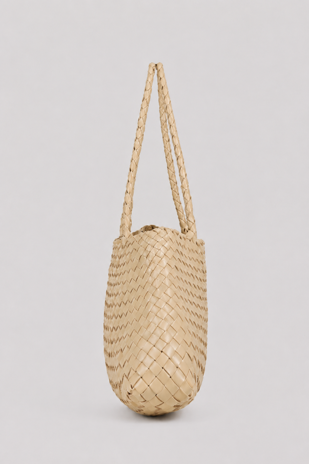 Selina with a woven base - Butter Yellow