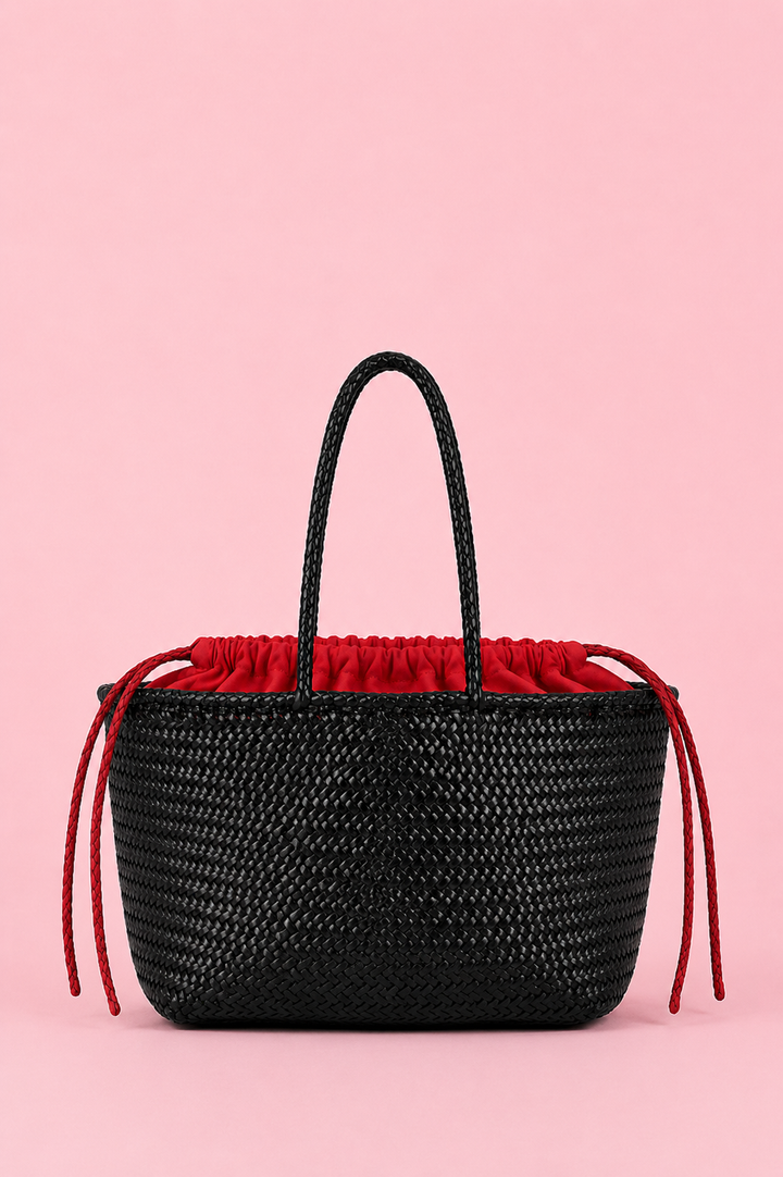 Amora with Red insert