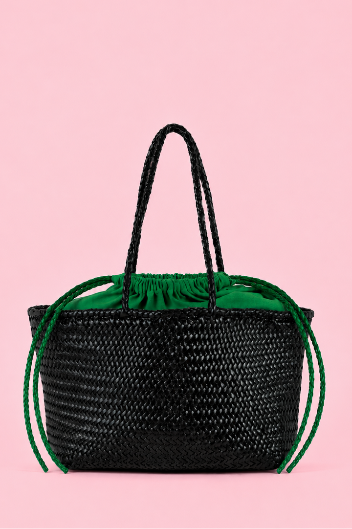 Amora with Green insert