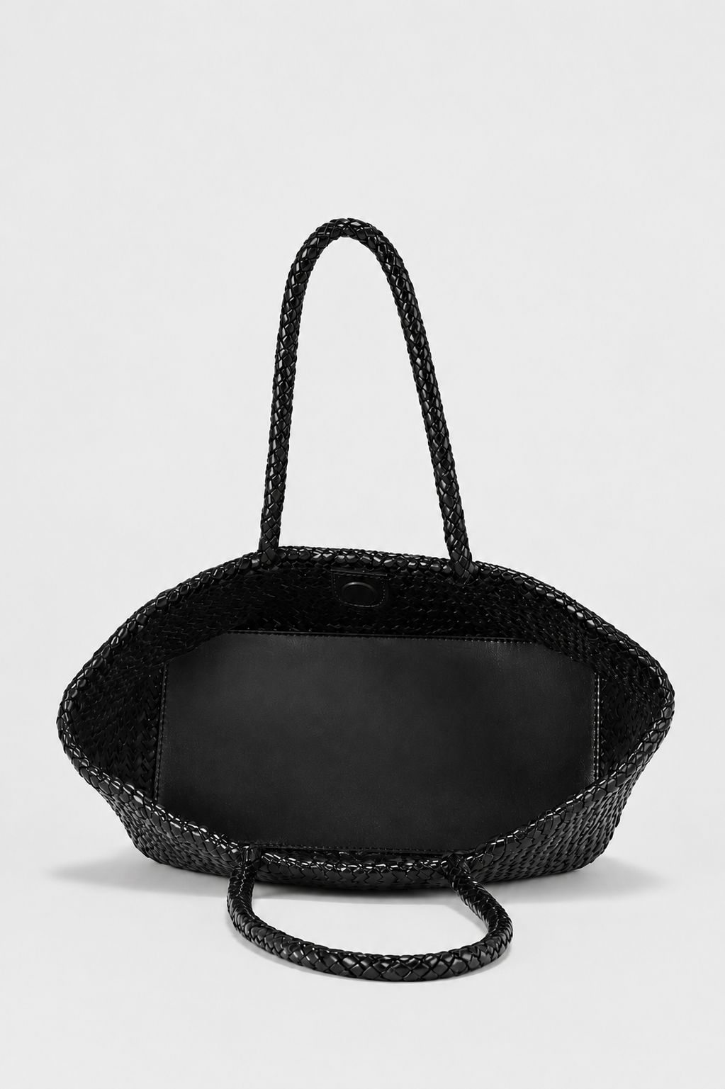 Amora - Black
