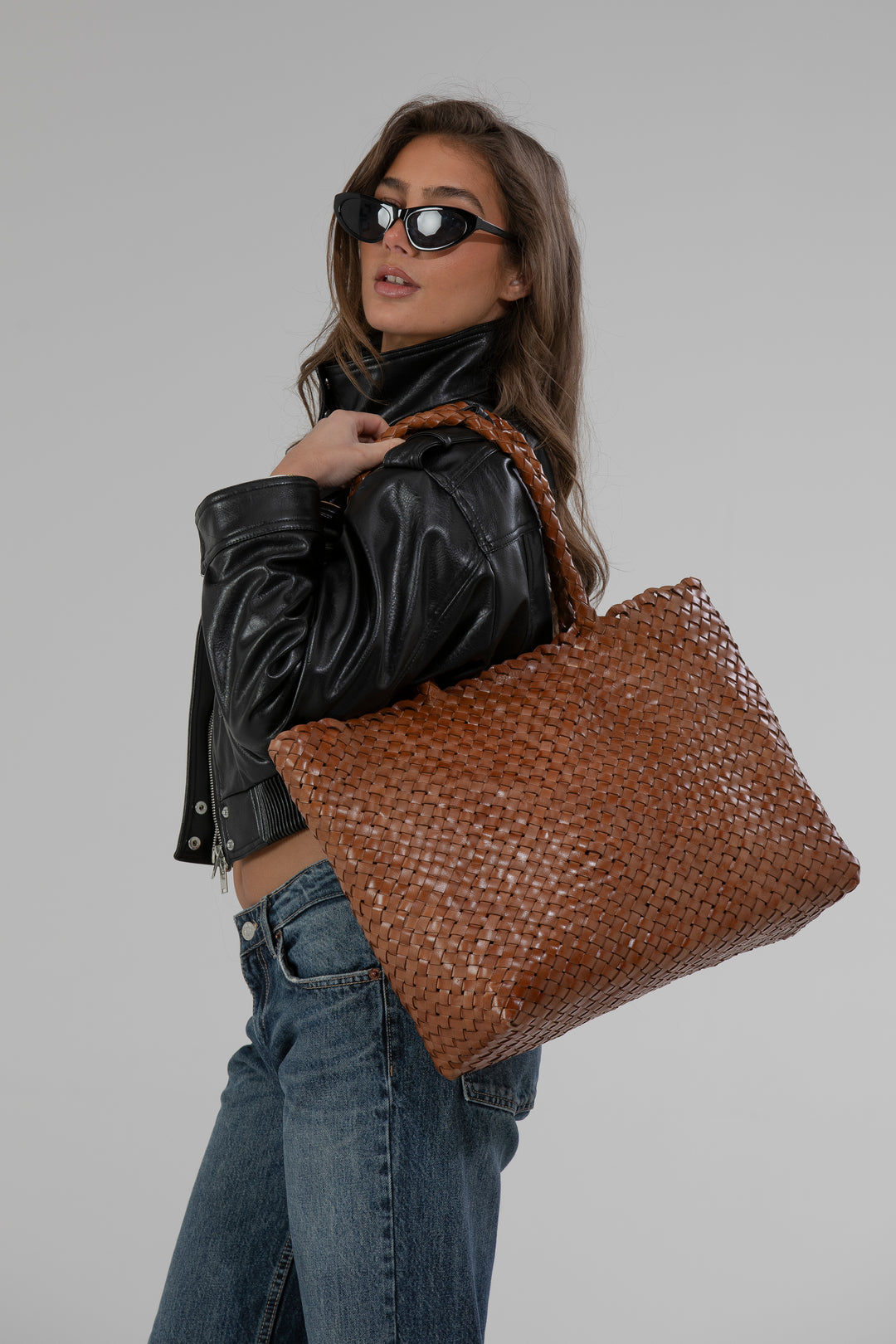 Leia Large - Dark Taupe