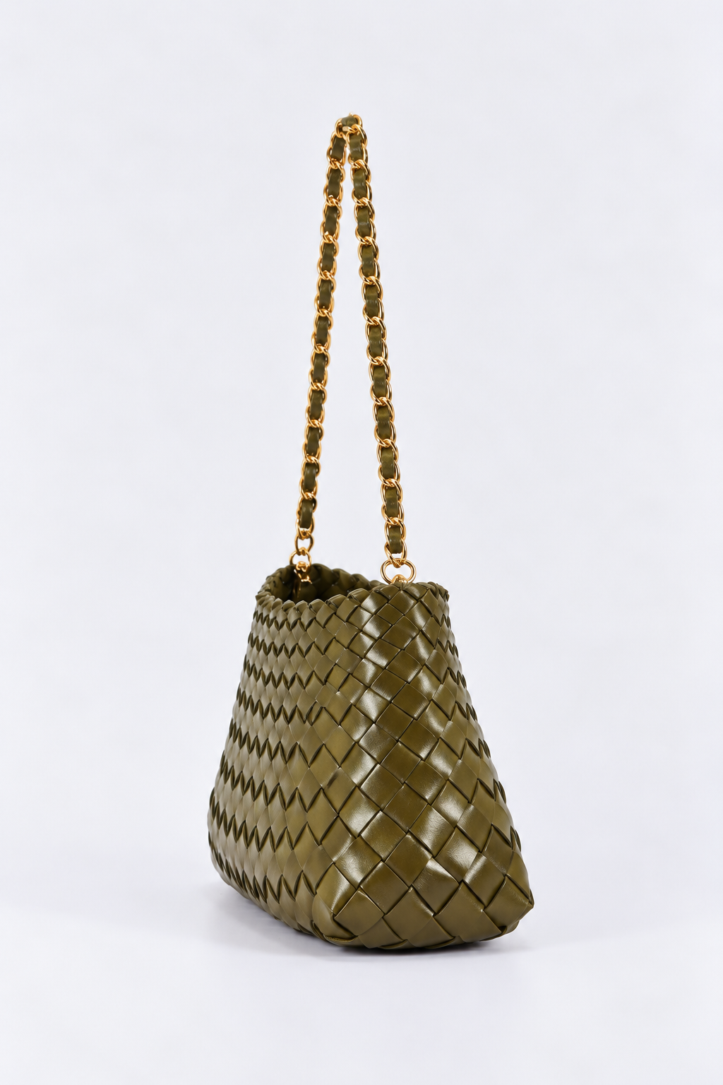 Selina Chain Handle