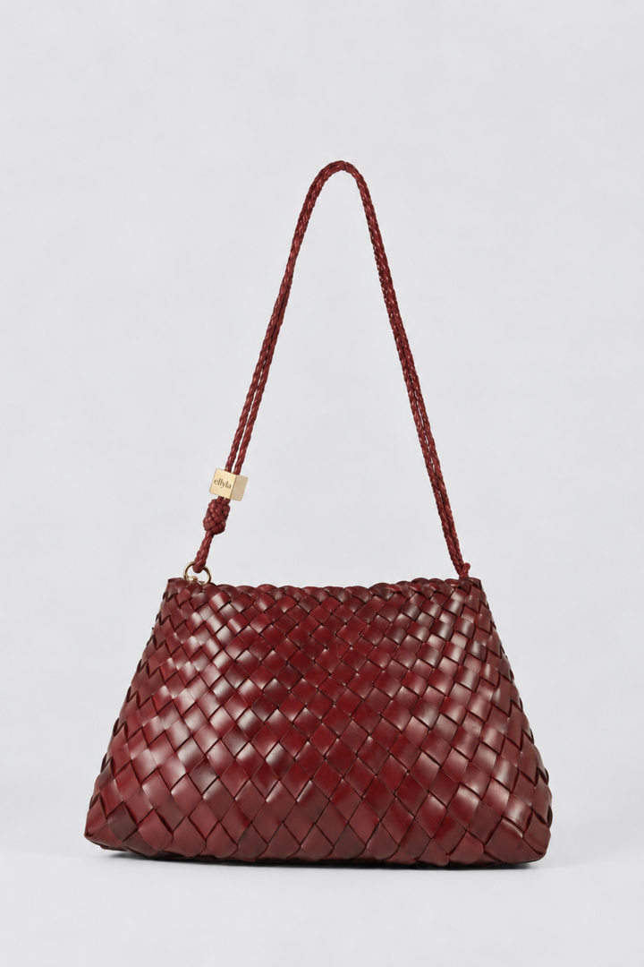 Selina Compact
