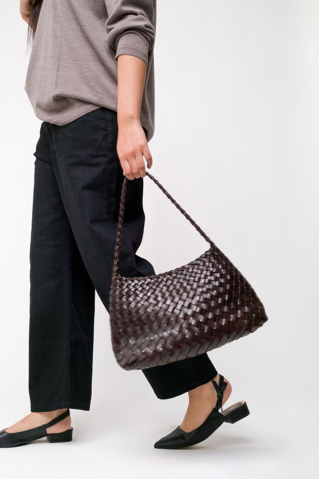 Selina Woven Shoulder Bag- Espresso